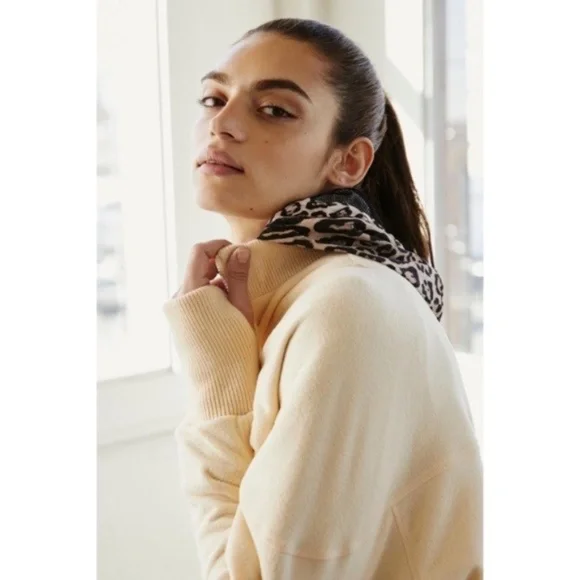 NWT Mountain Dreamin' Half-Zip Sweatshirt FREE PEOPLE PULLOVER NEW PEACH - Picture 6 of 8